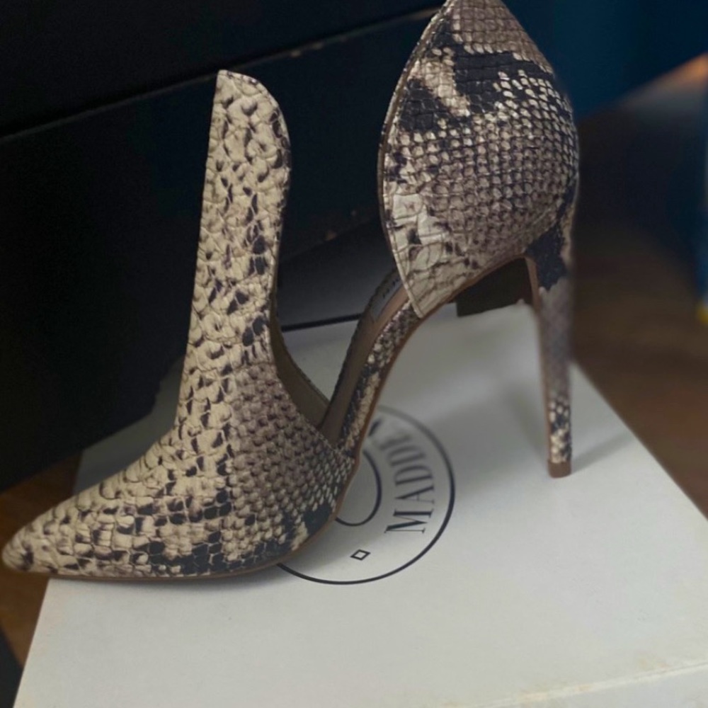 Women’s heel